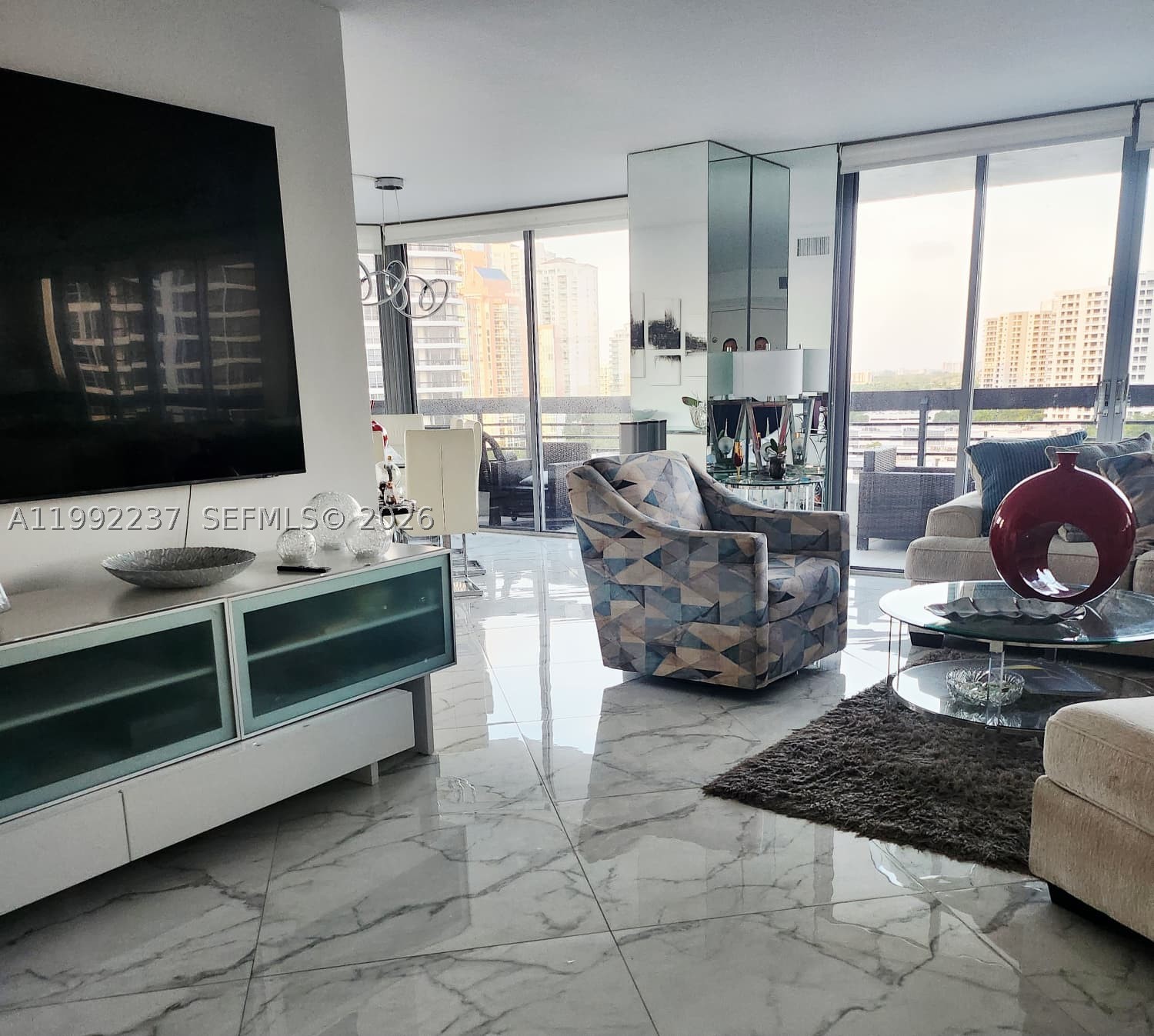 Aventura photo 4
