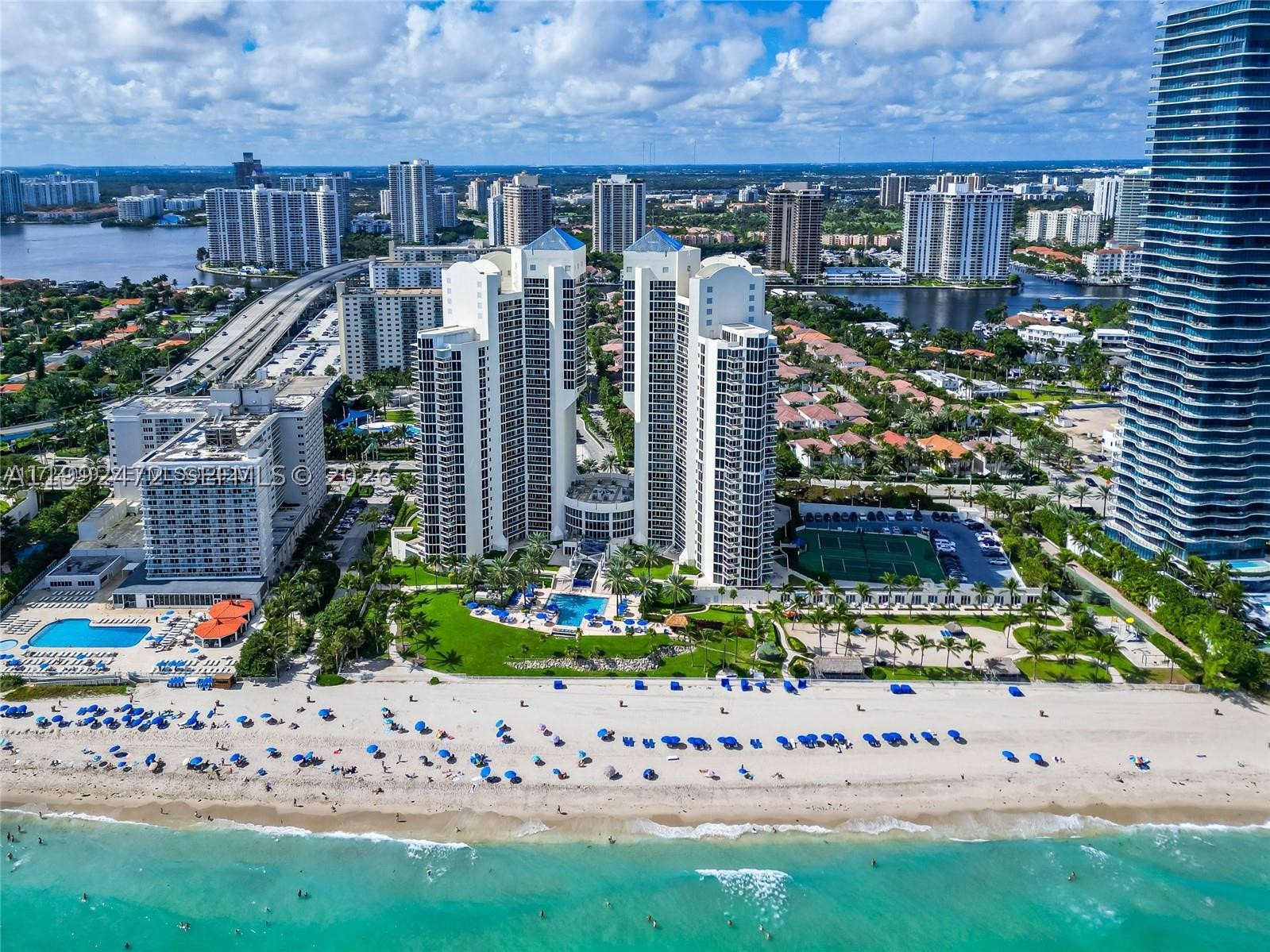 Sunny Isles Beach photo 2