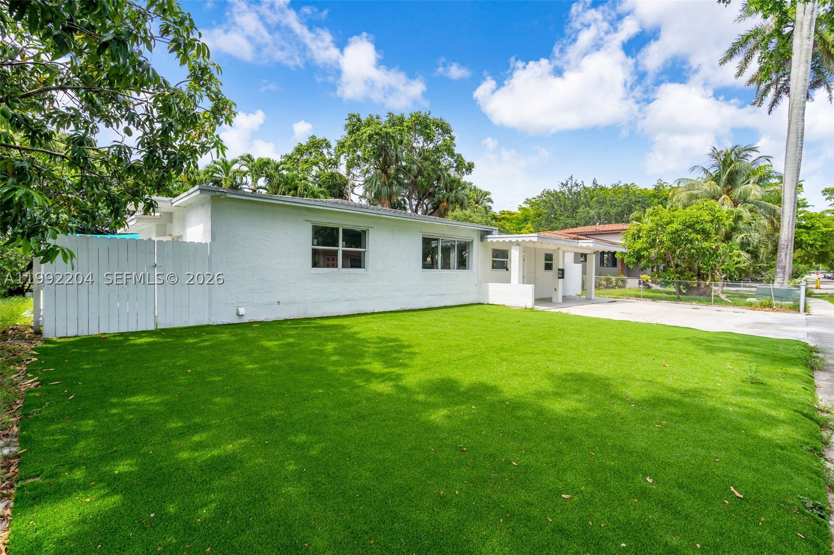 North Miami photo 2