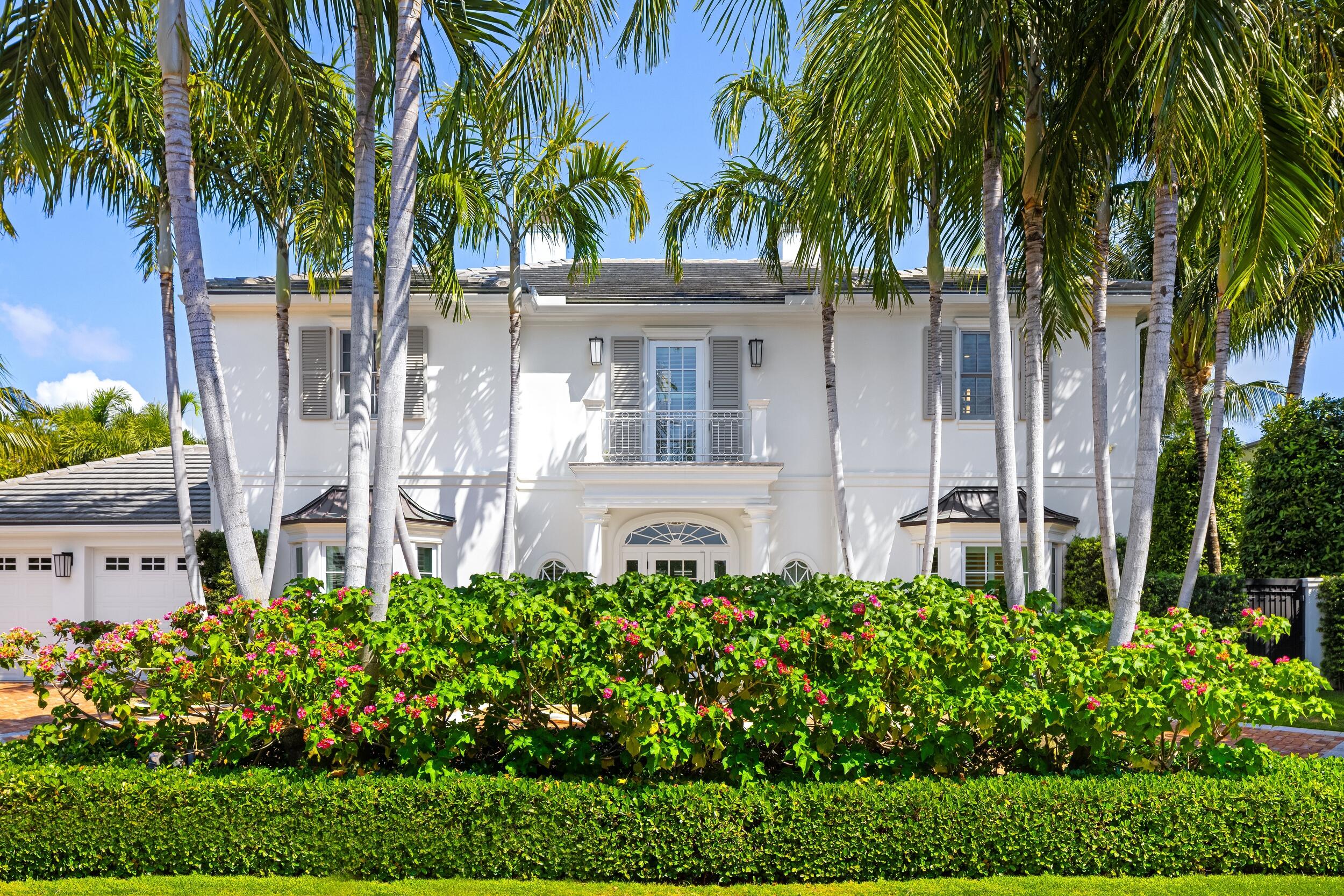 Palm Beach photo 2