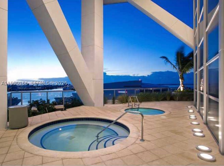 Miami photo 4
