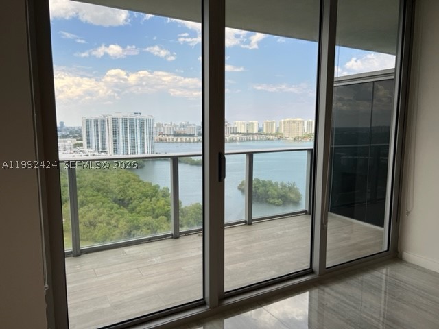 North Miami Beach photo 4
