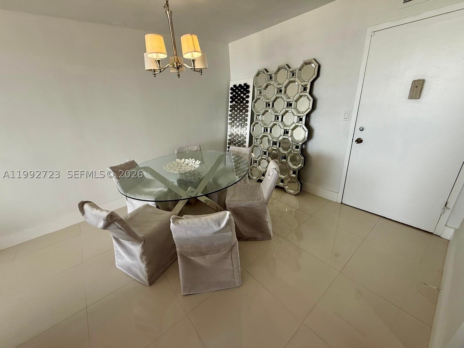 Aventura photo 3