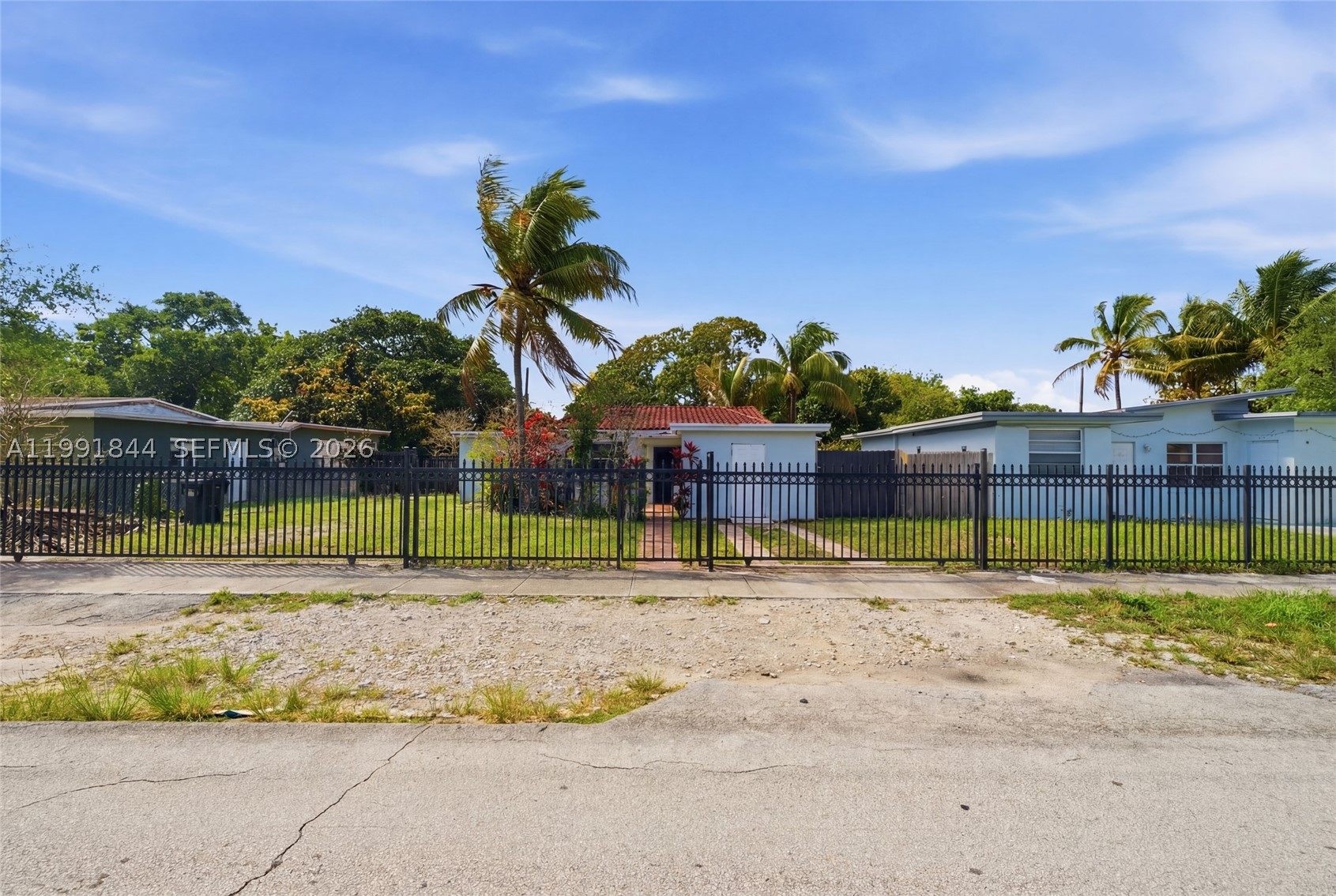 North Miami photo 1