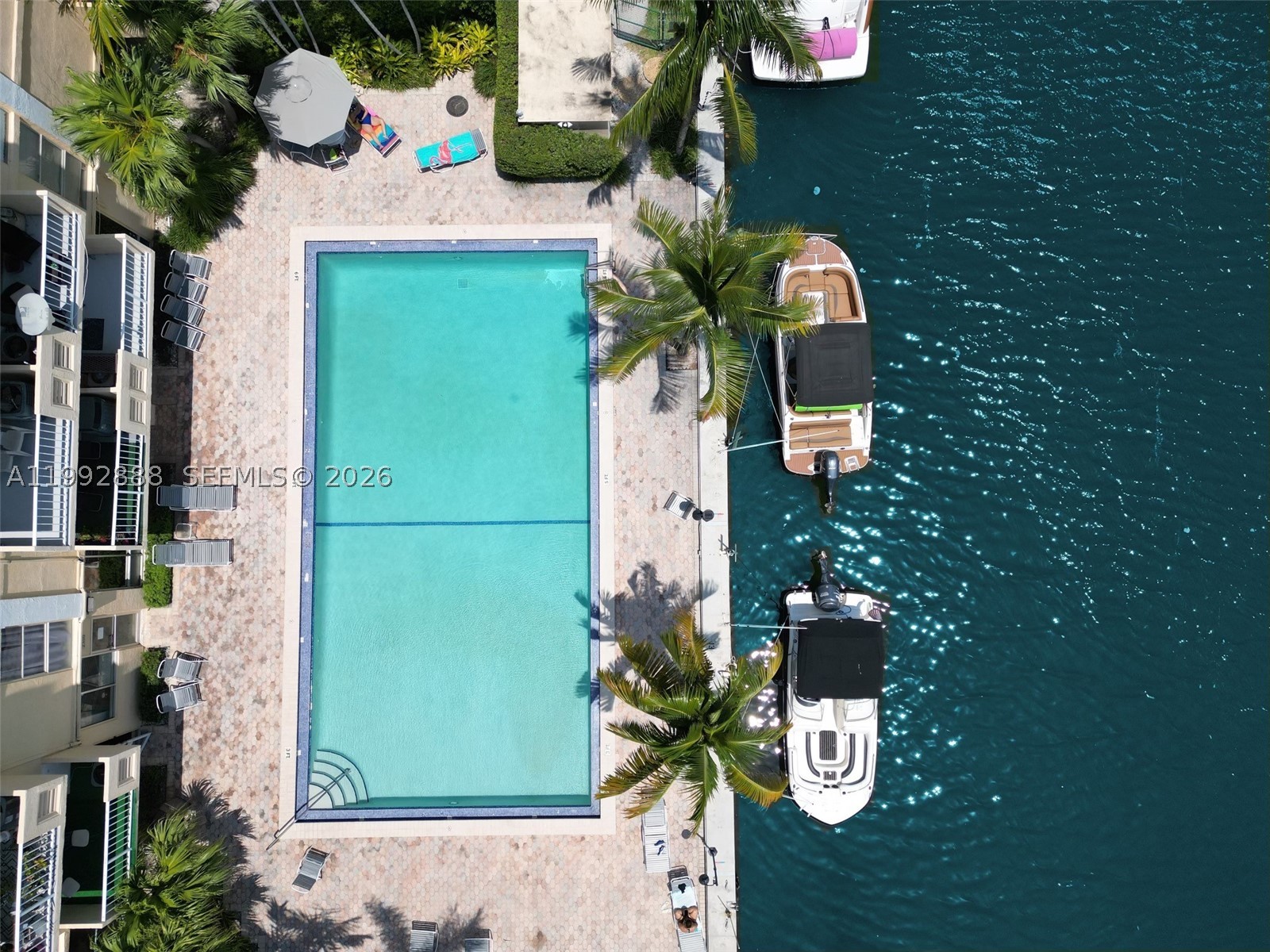 North Miami photo 3