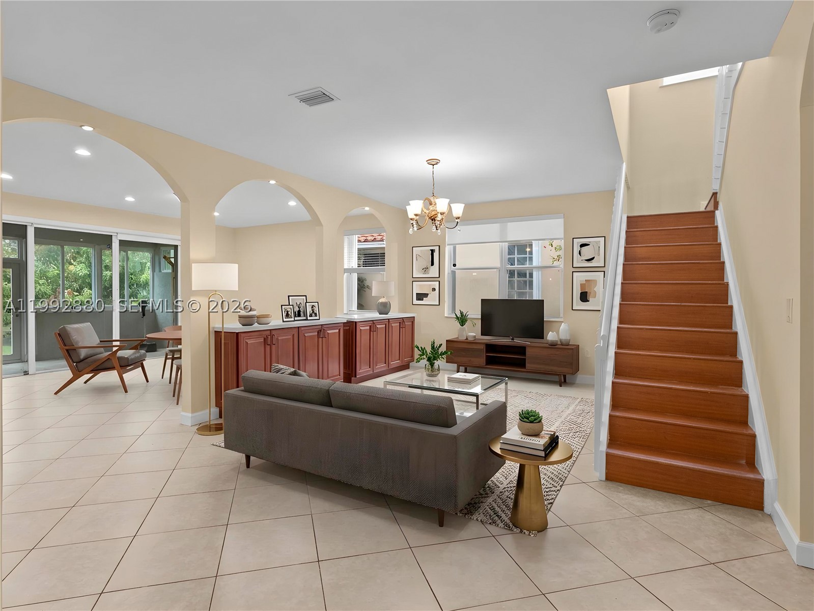 Pembroke Pines photo 4