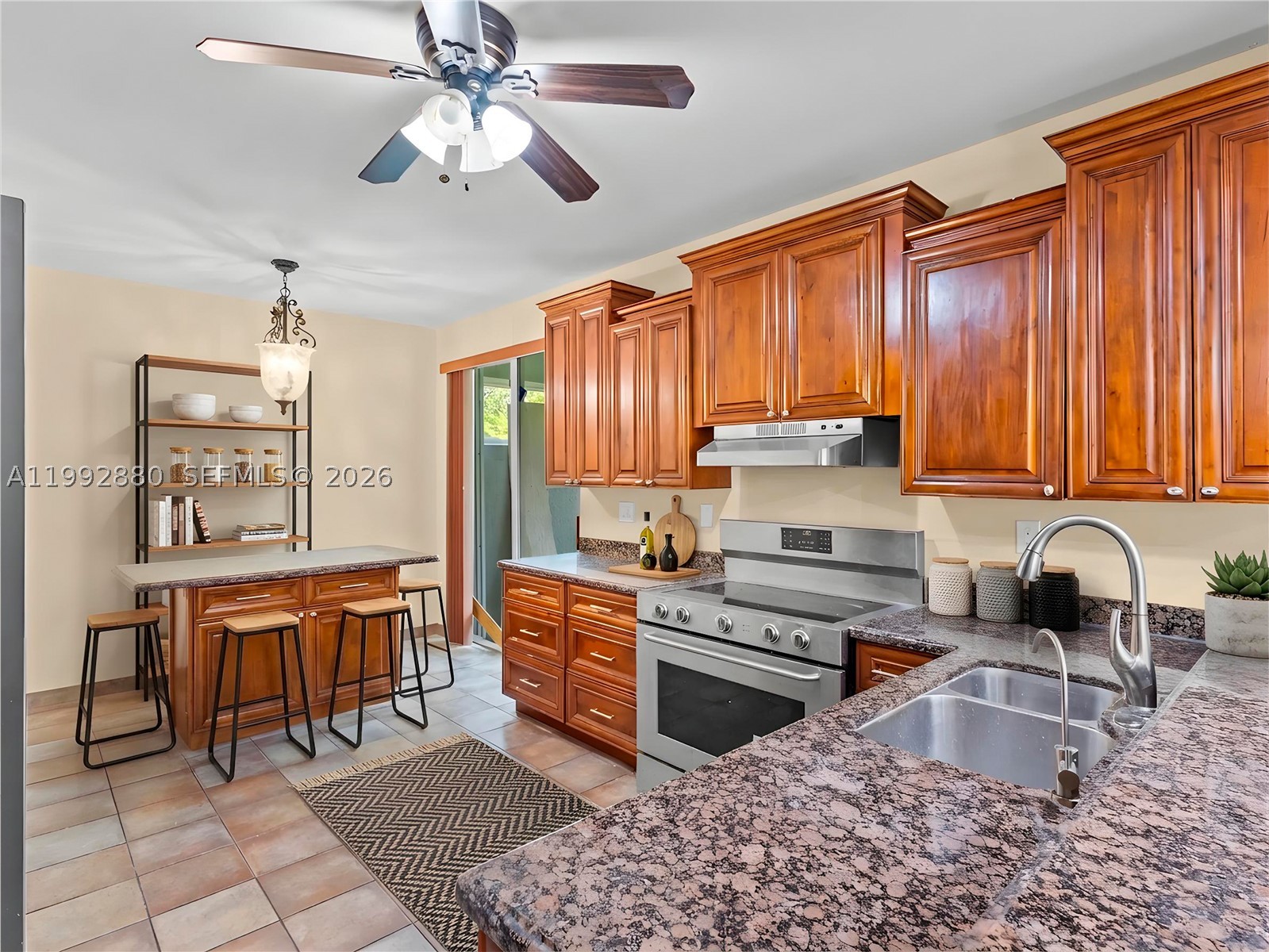 Pembroke Pines photo 5