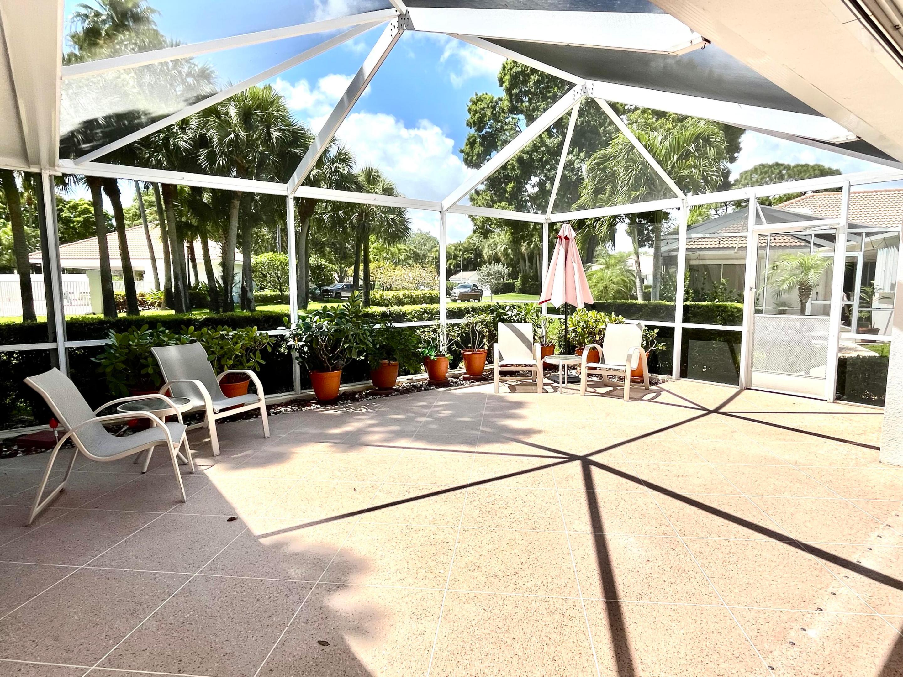 Palm Beach Gardens photo 3