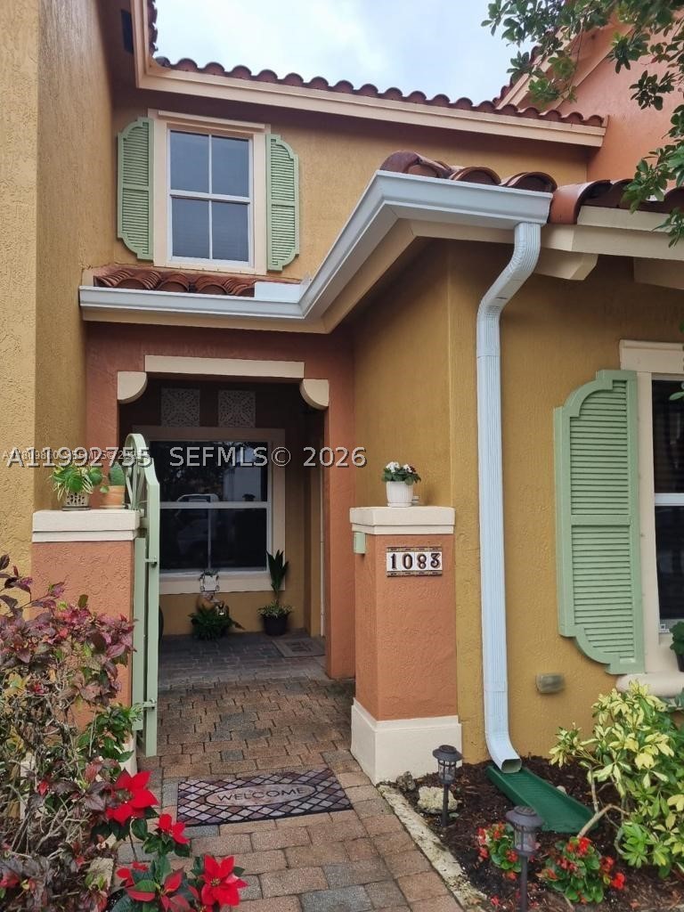 Pembroke Pines photo 2