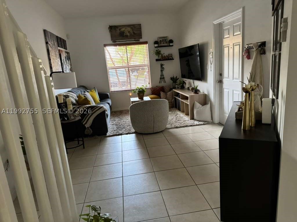 Pembroke Pines photo 3