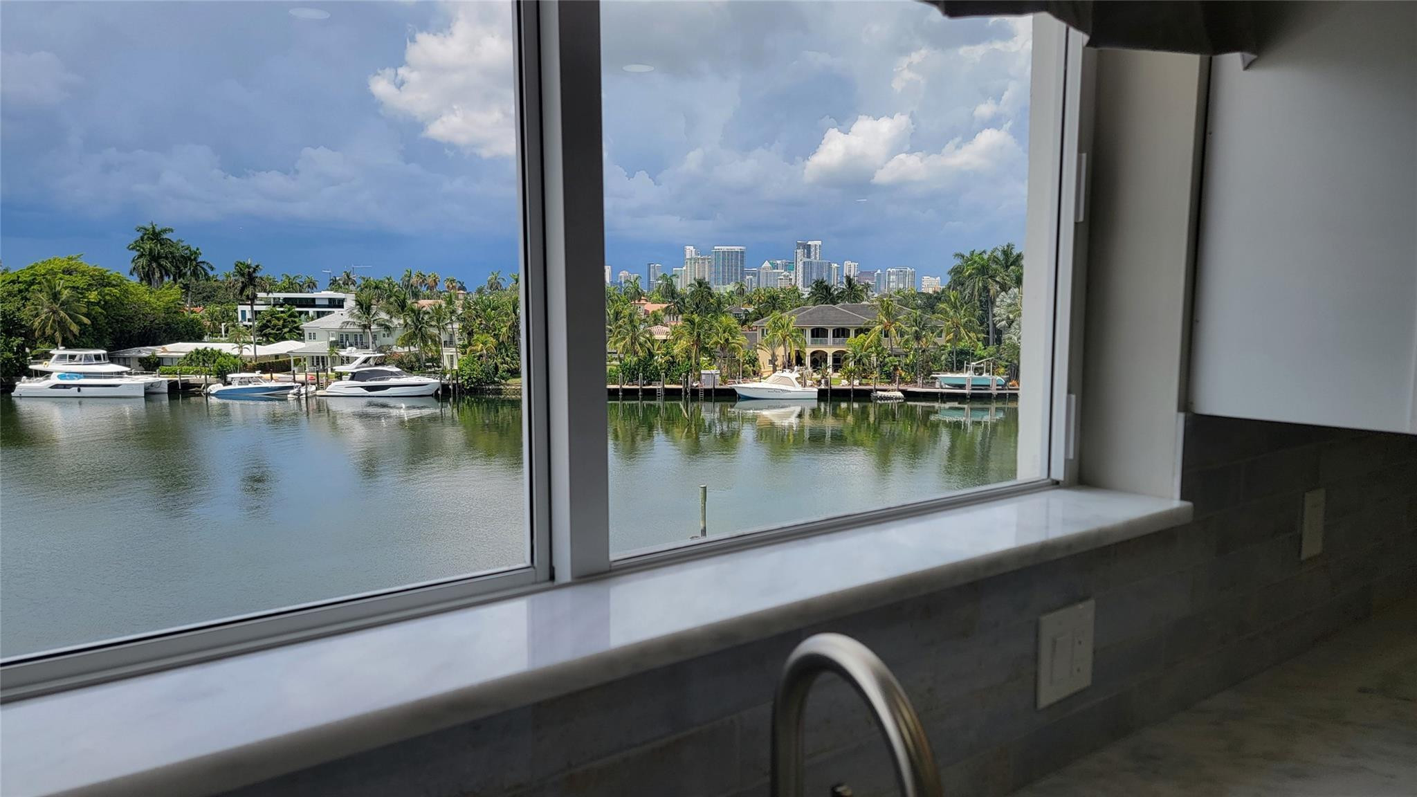 Fort Lauderdale photo 3