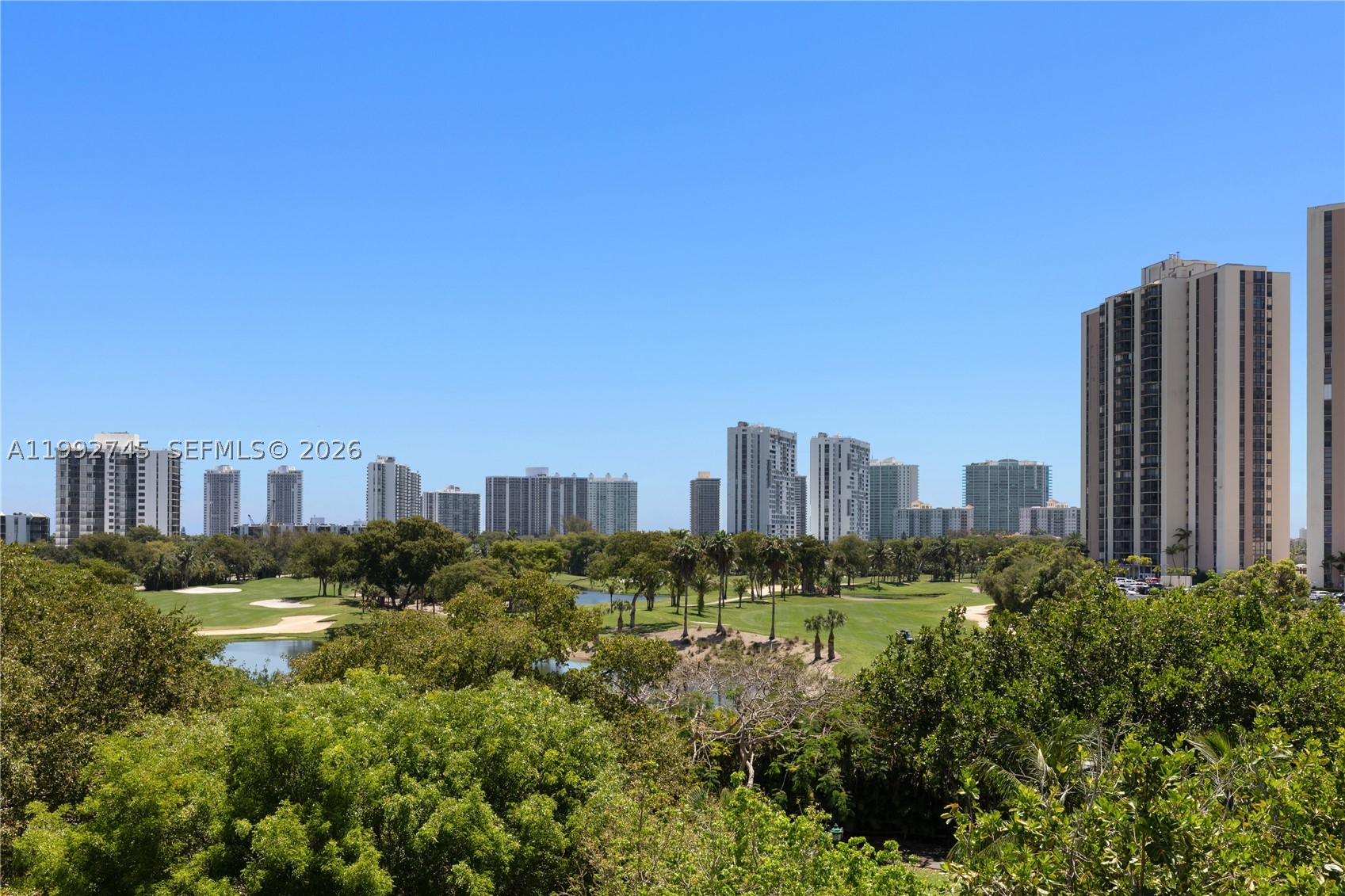 Aventura photo 1