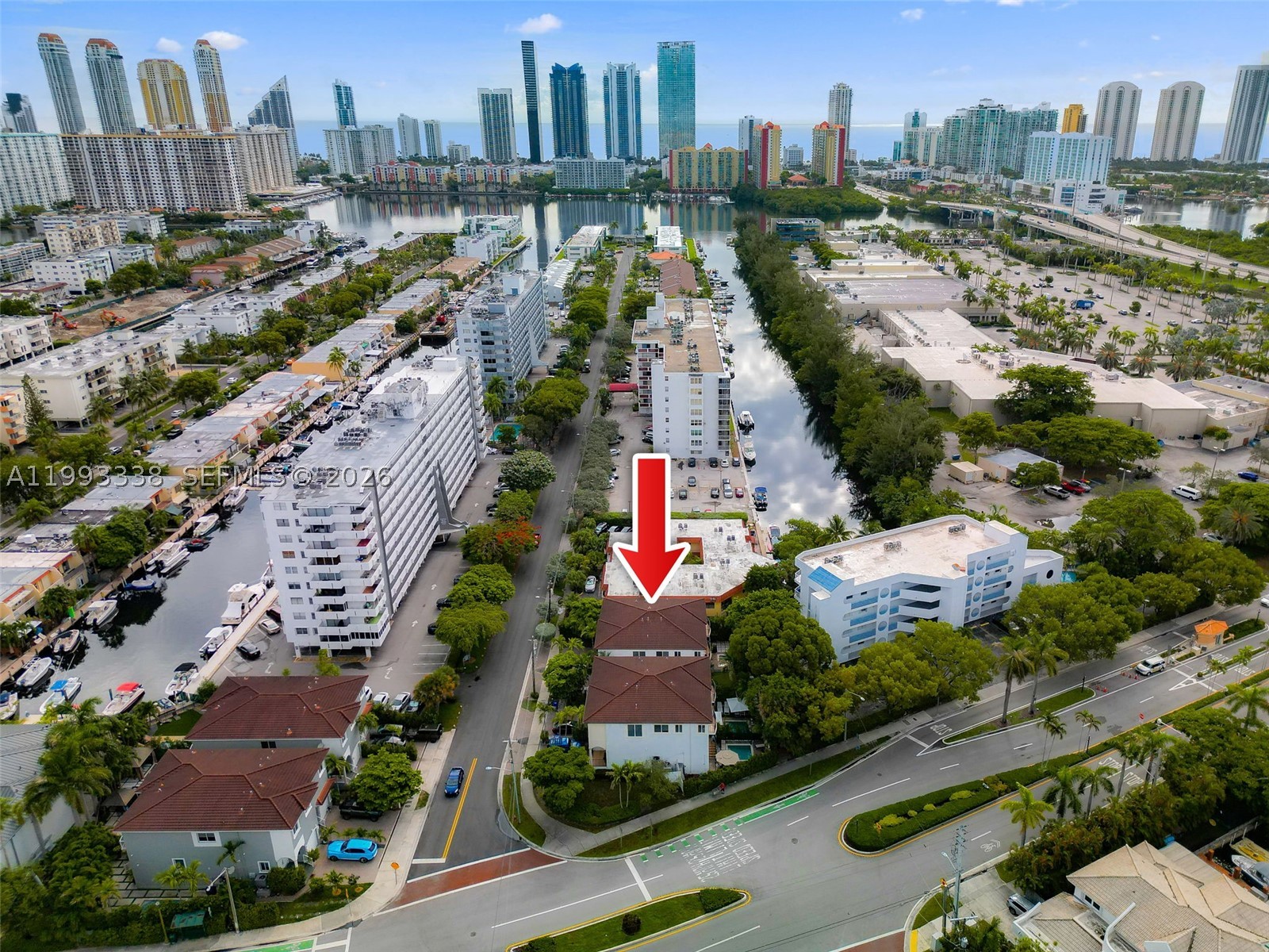 North Miami Beach photo 2