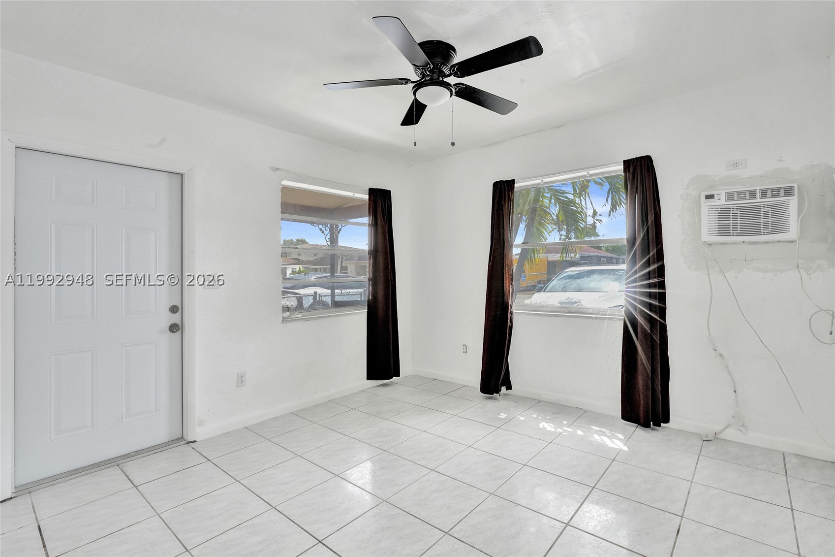 Hallandale Beach photo 3