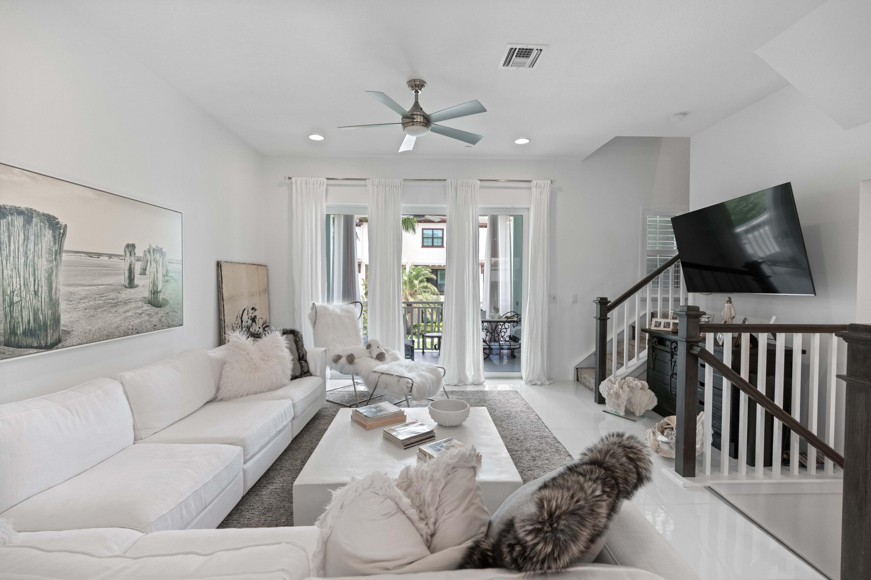 Palm Beach Gardens photo 2