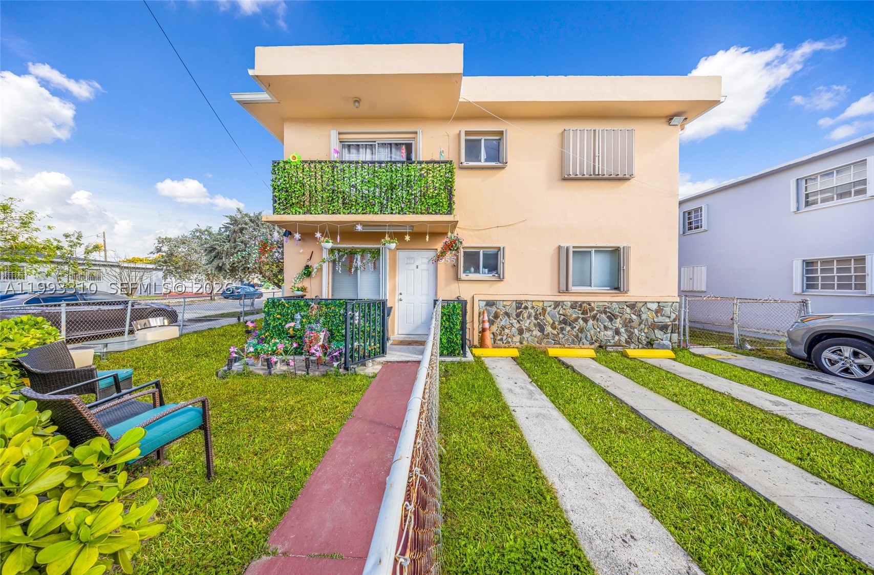 Hialeah photo 2
