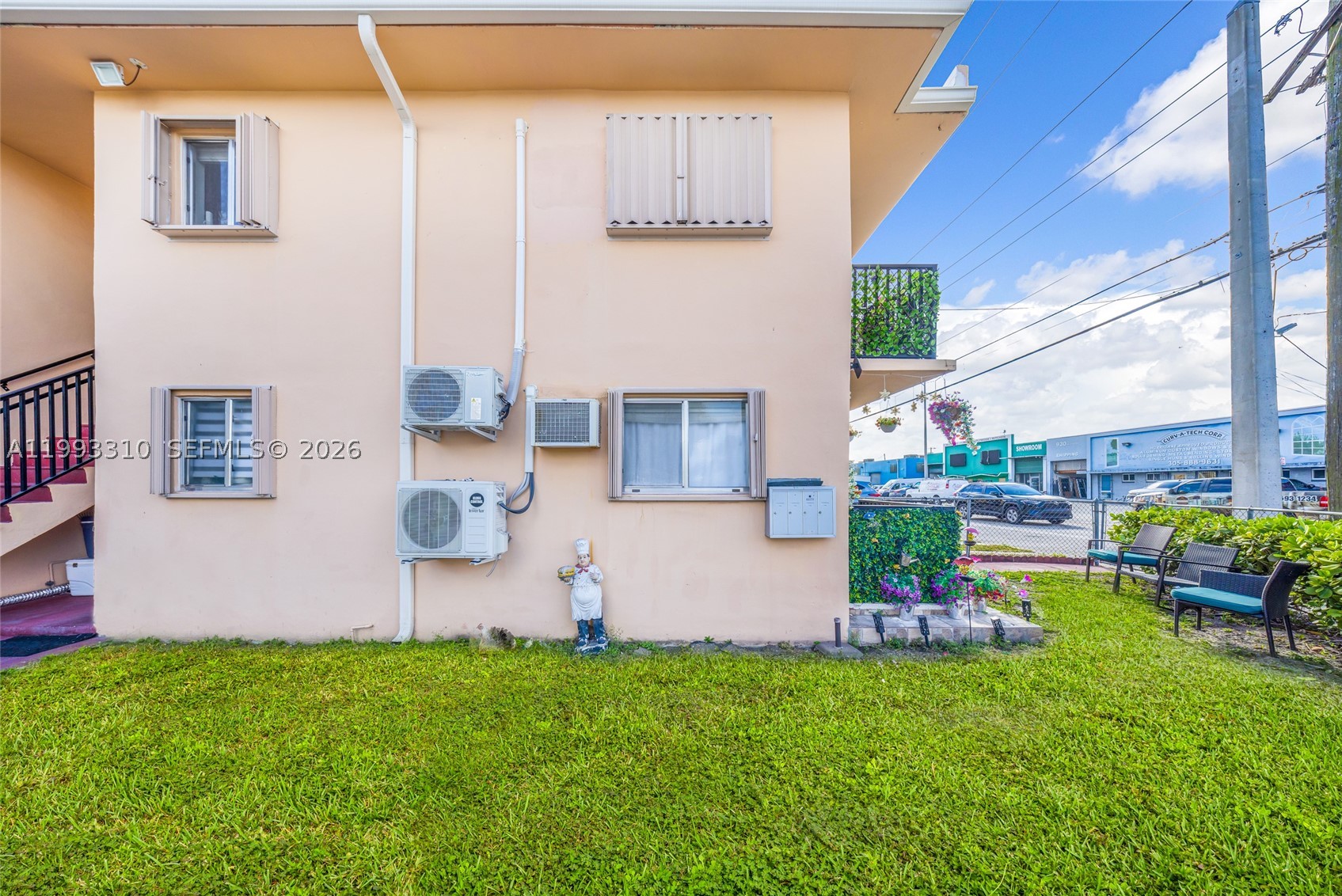 Hialeah photo 4