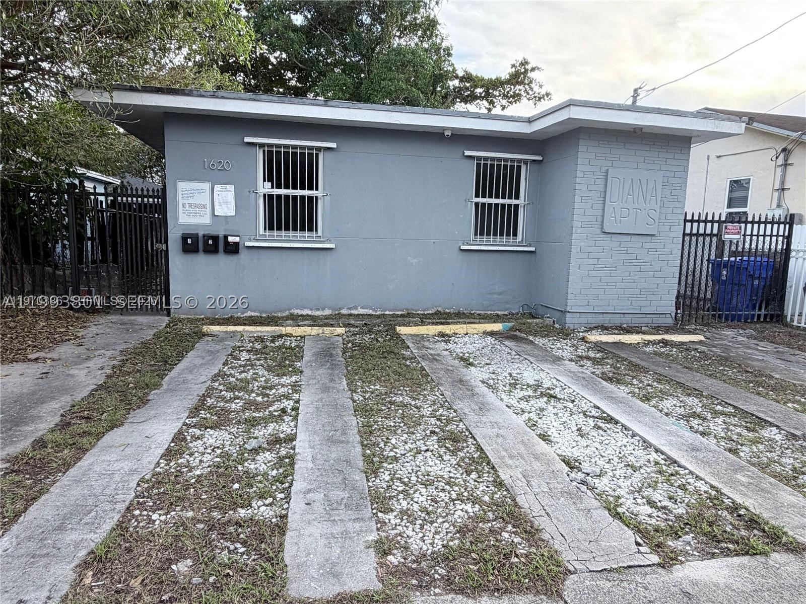 Miami photo 1