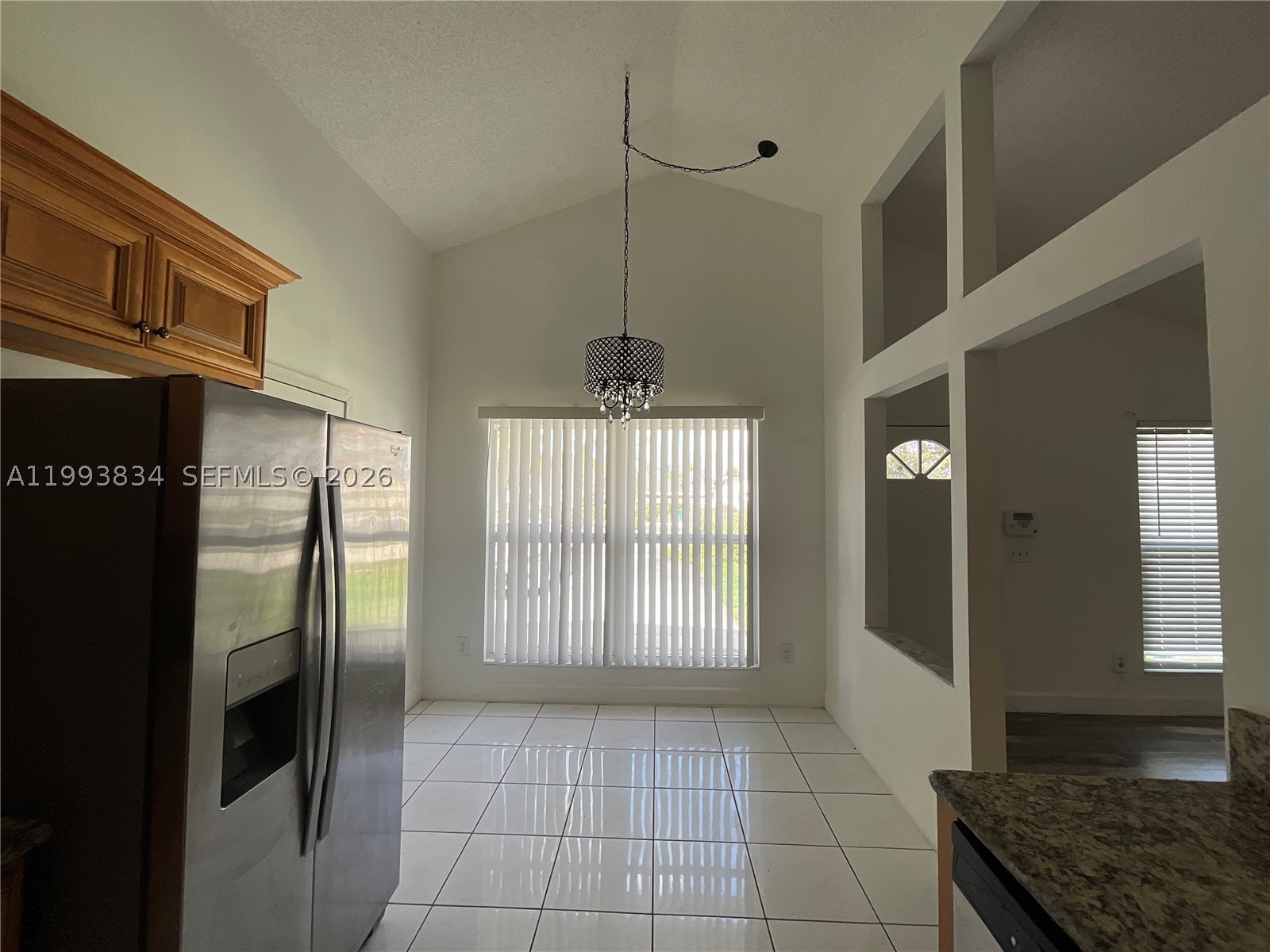 Miramar photo 5