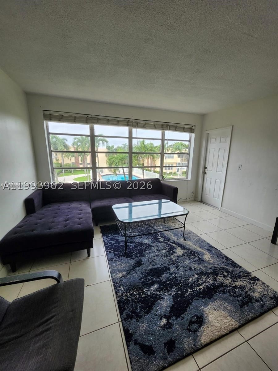 Hallandale Beach photo 5