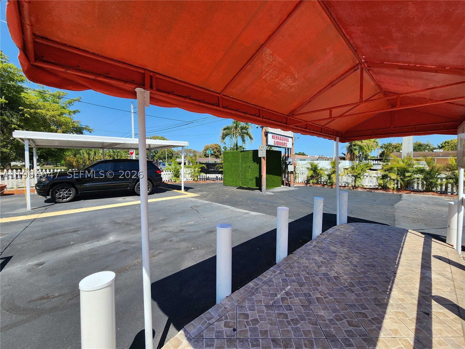 Hialeah photo 3