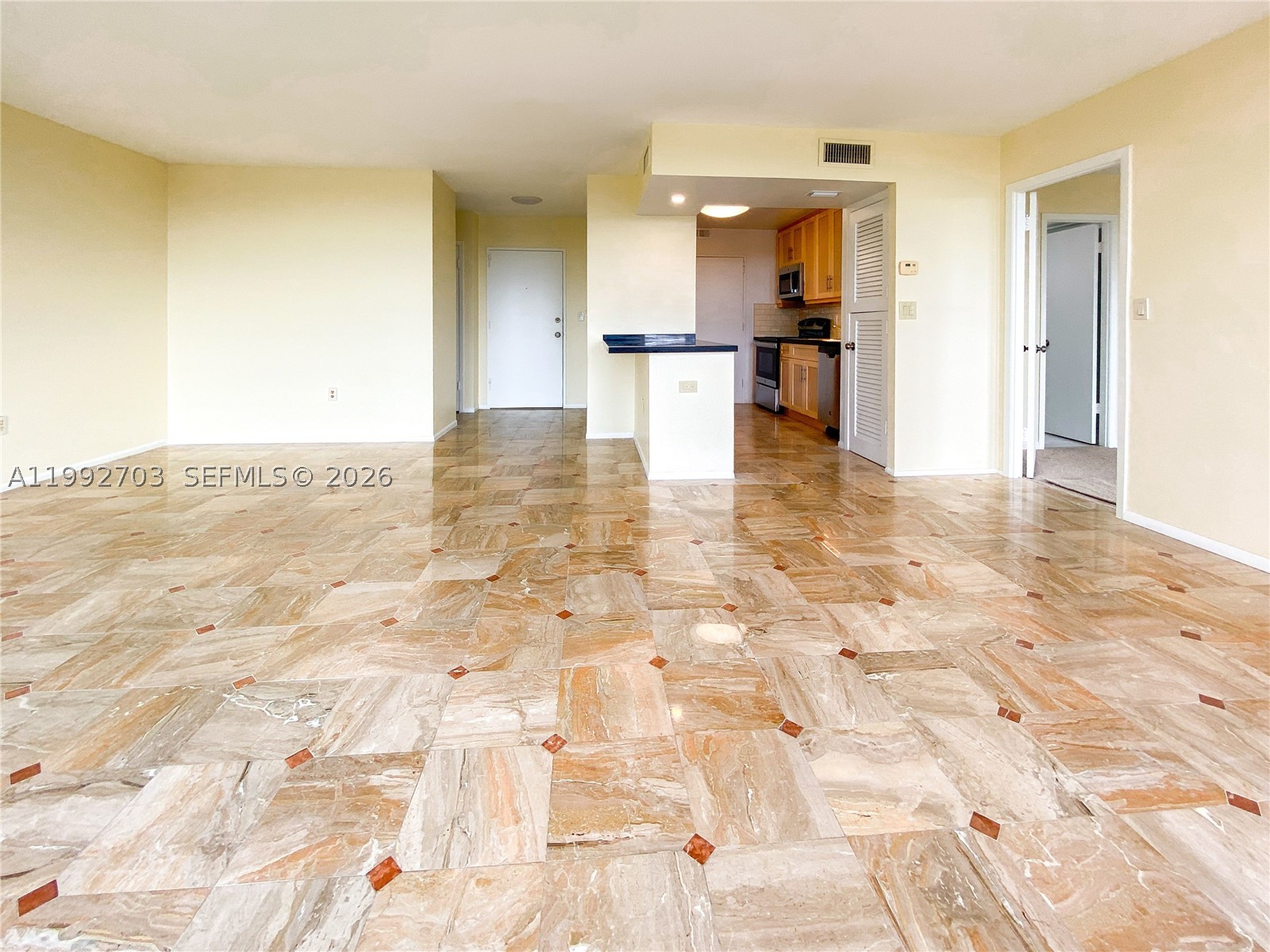 Bay Harbor Islands photo 3