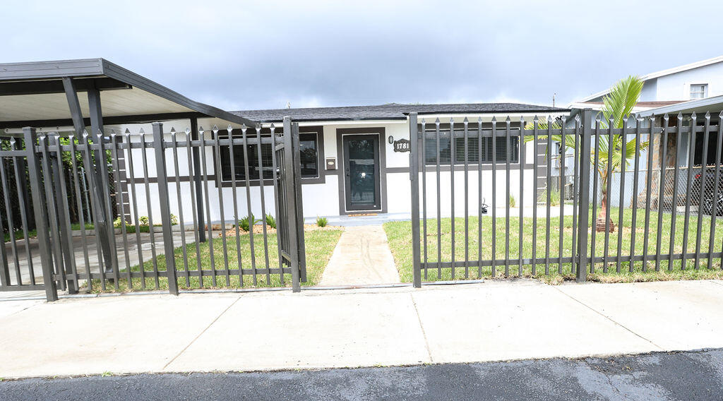 Miami Gardens photo 3