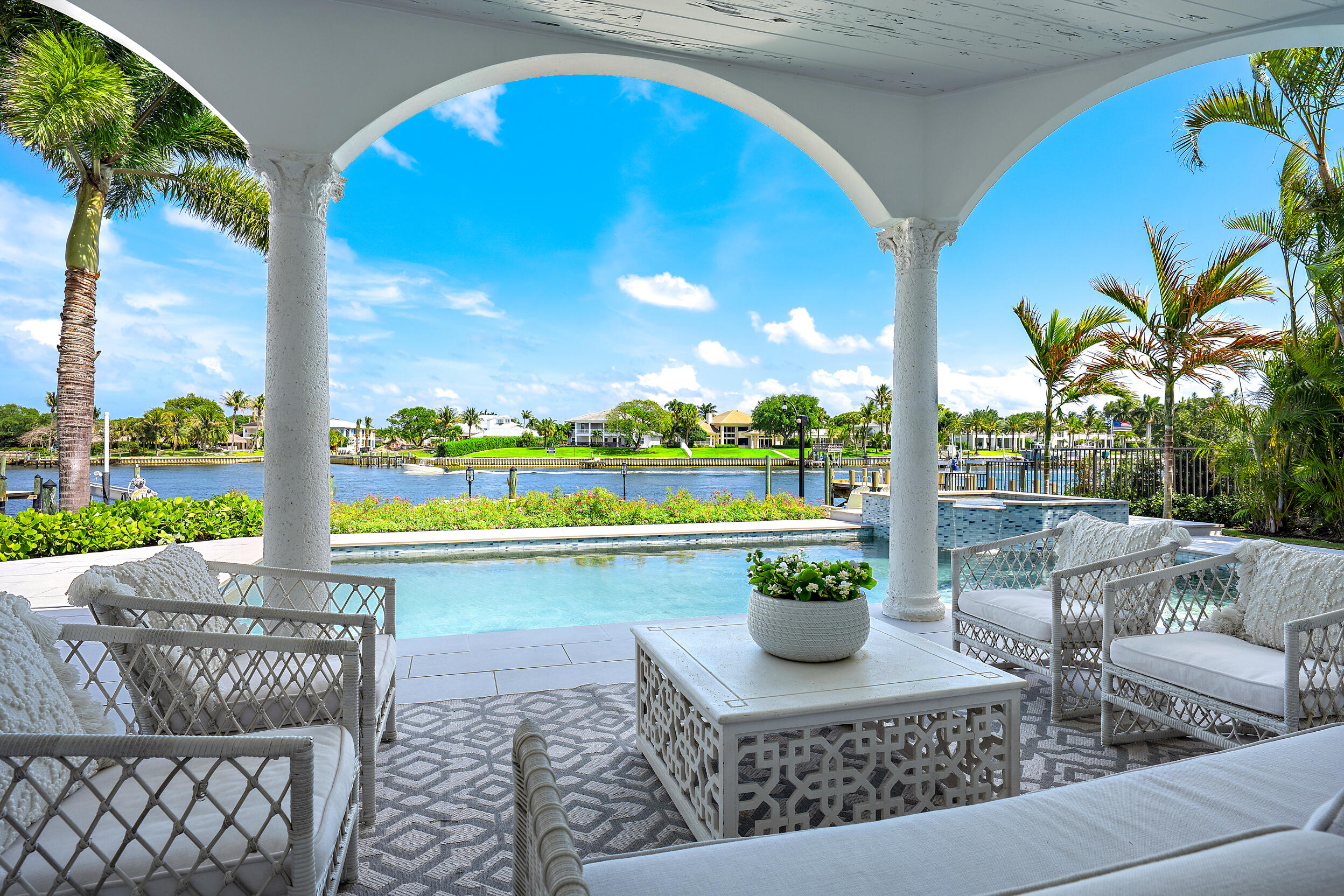 Palm Beach Gardens photo 3