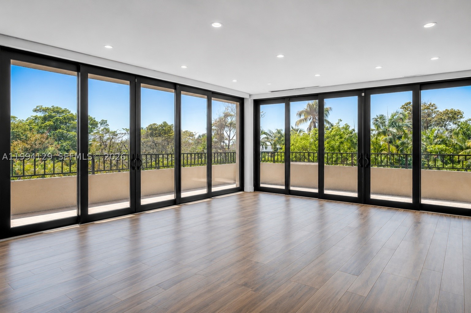 Key Biscayne photo 1