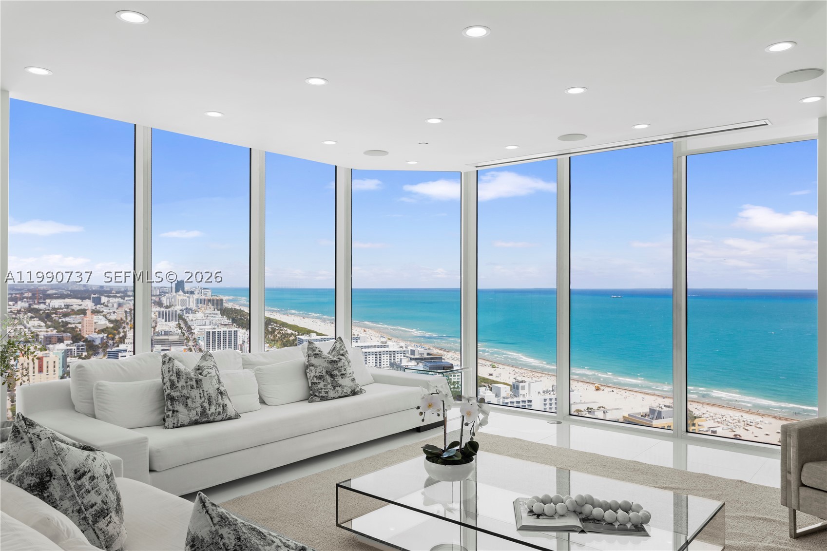 Miami Beach photo 1