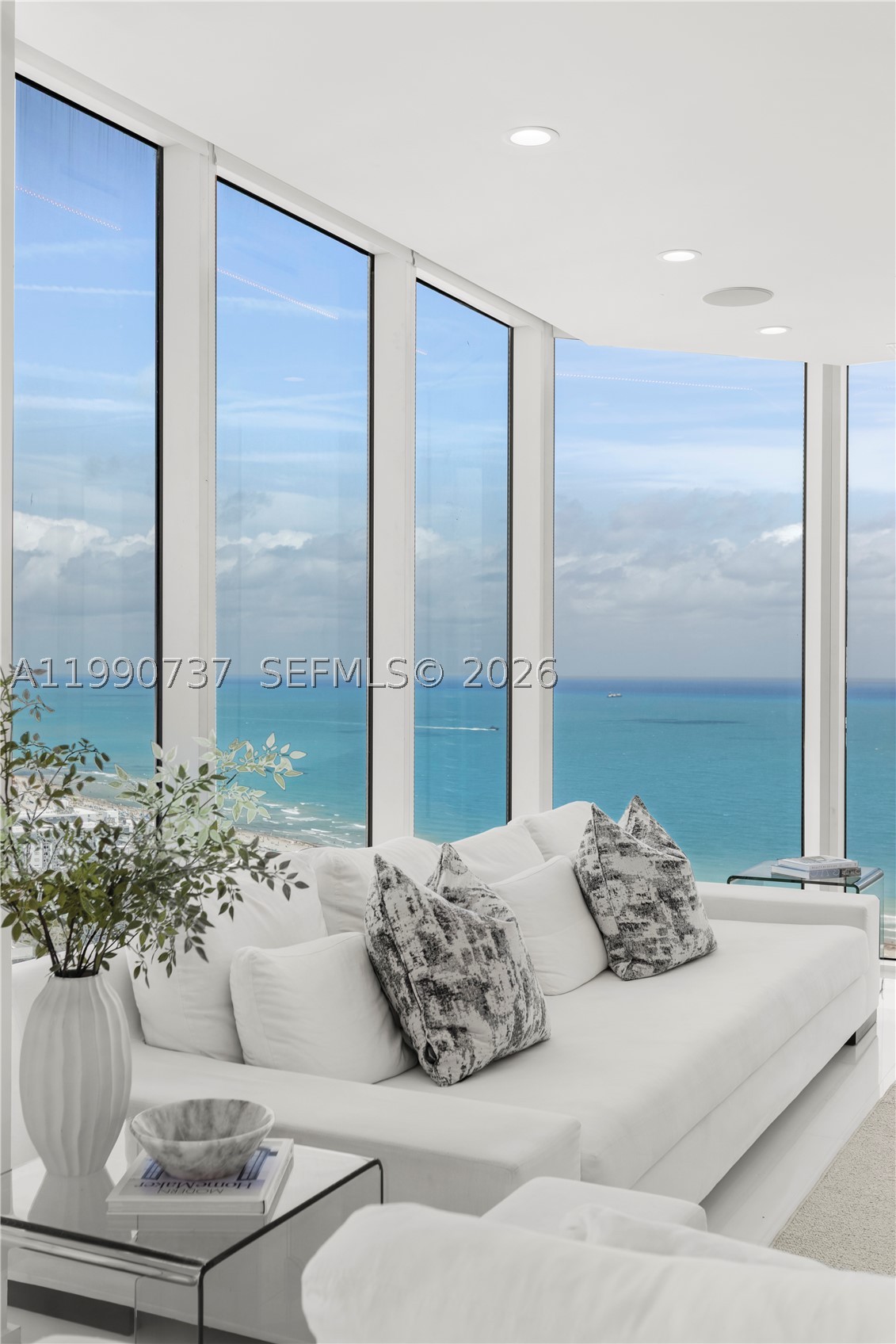 Miami Beach photo 2