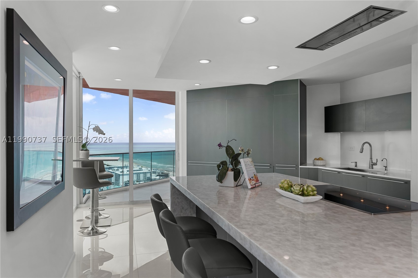 Miami Beach photo 5