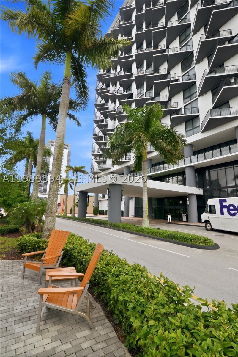 Doral photo 1
