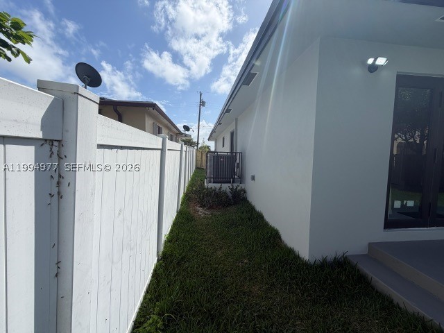 Hallandale Beach photo 4