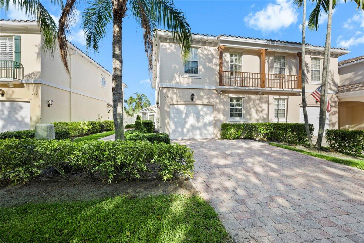 Palm Beach Gardens photo 2