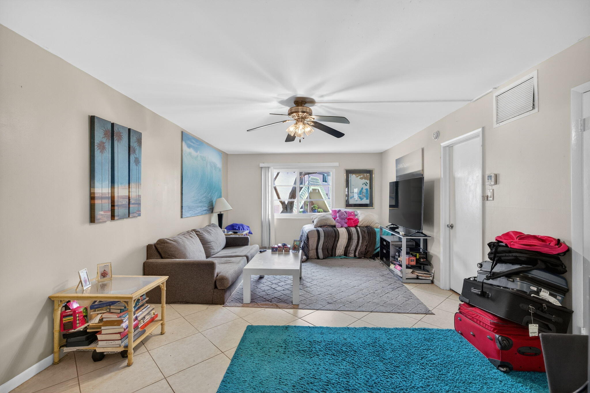 Wilton Manors photo 5