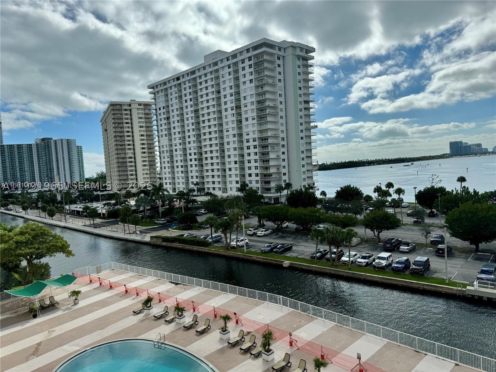 Sunny Isles Beach photo 3