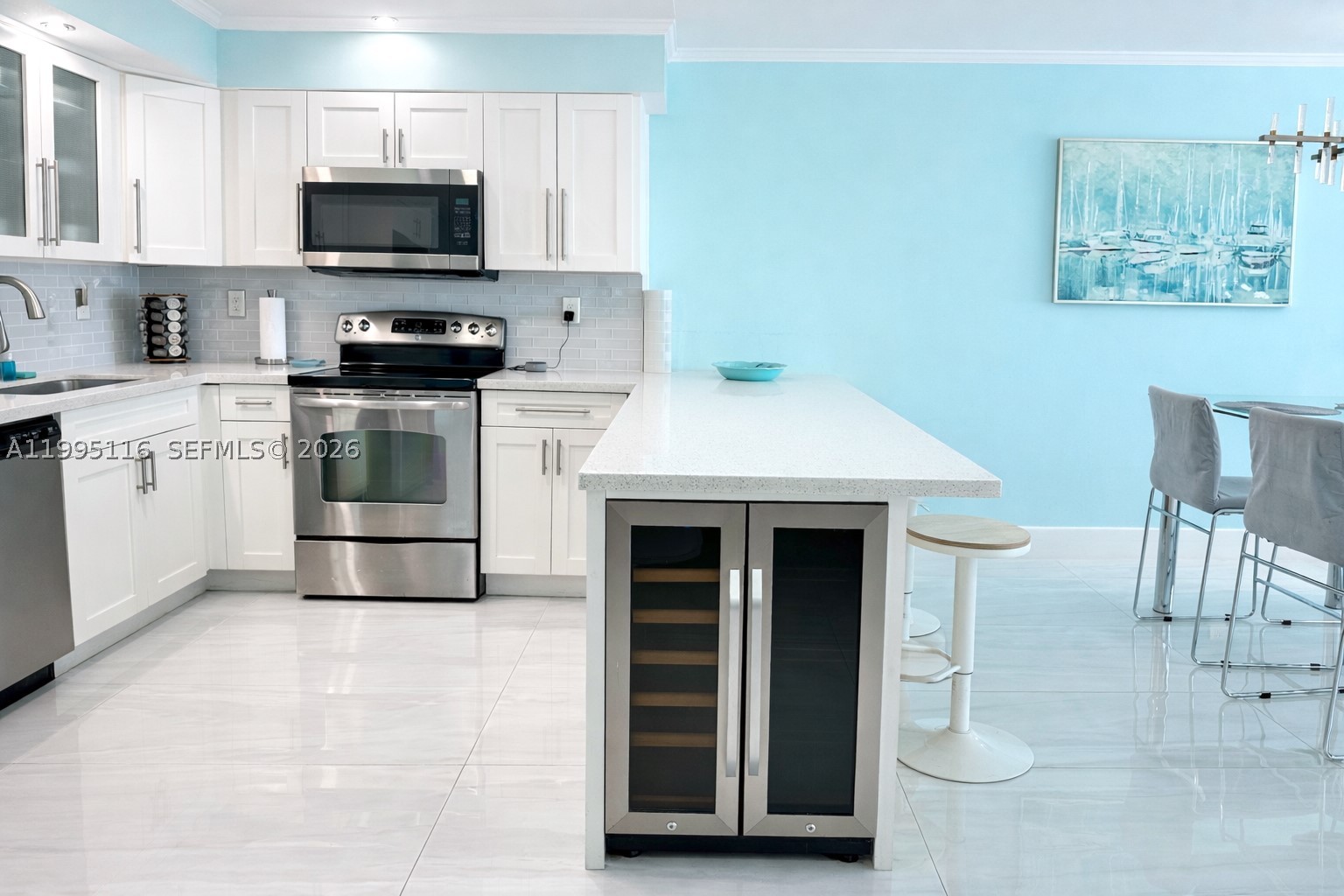 Sunny Isles Beach photo 5