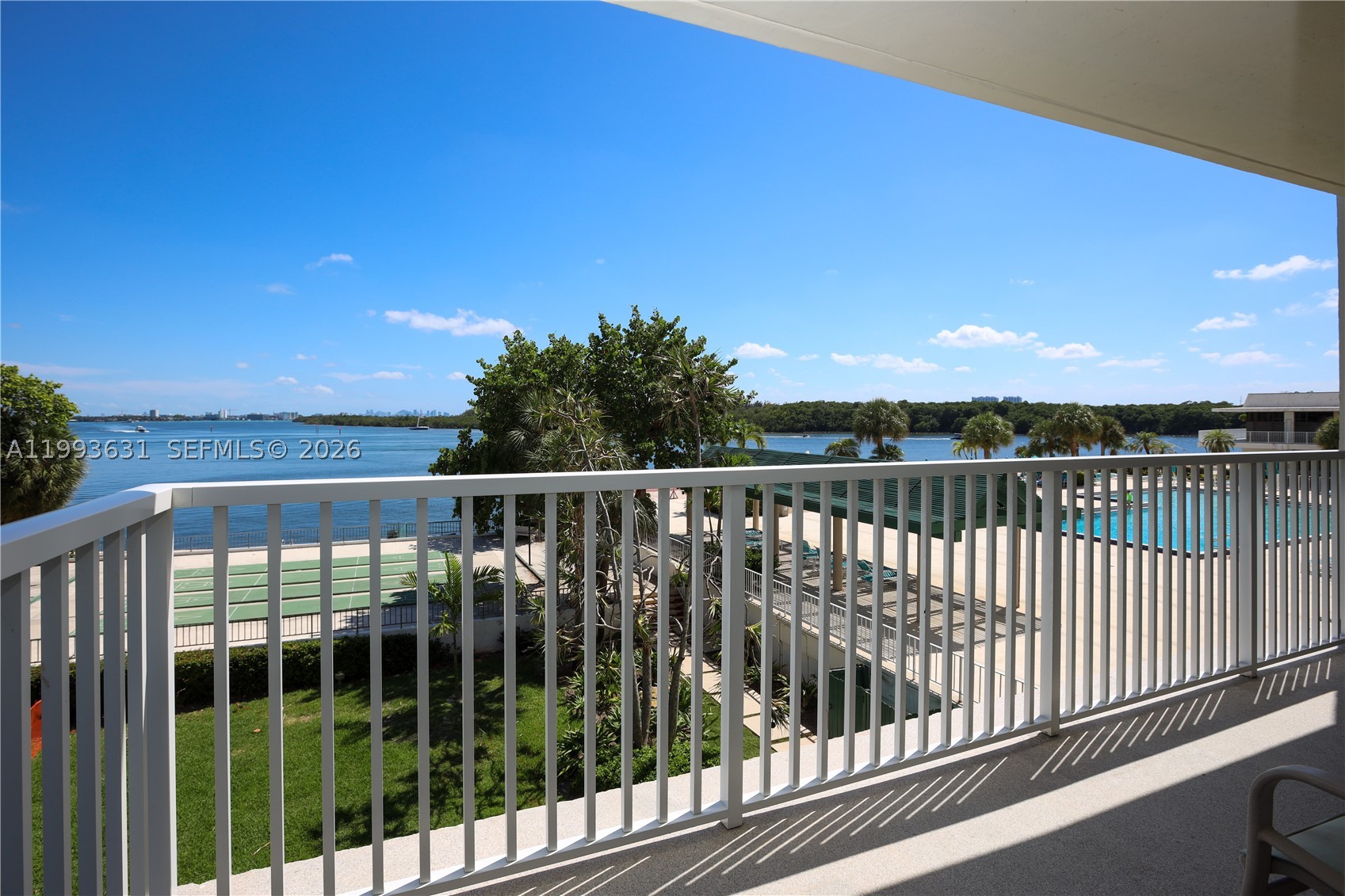Sunny Isles Beach photo 1