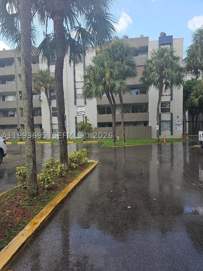 Hialeah Gardens photo 2