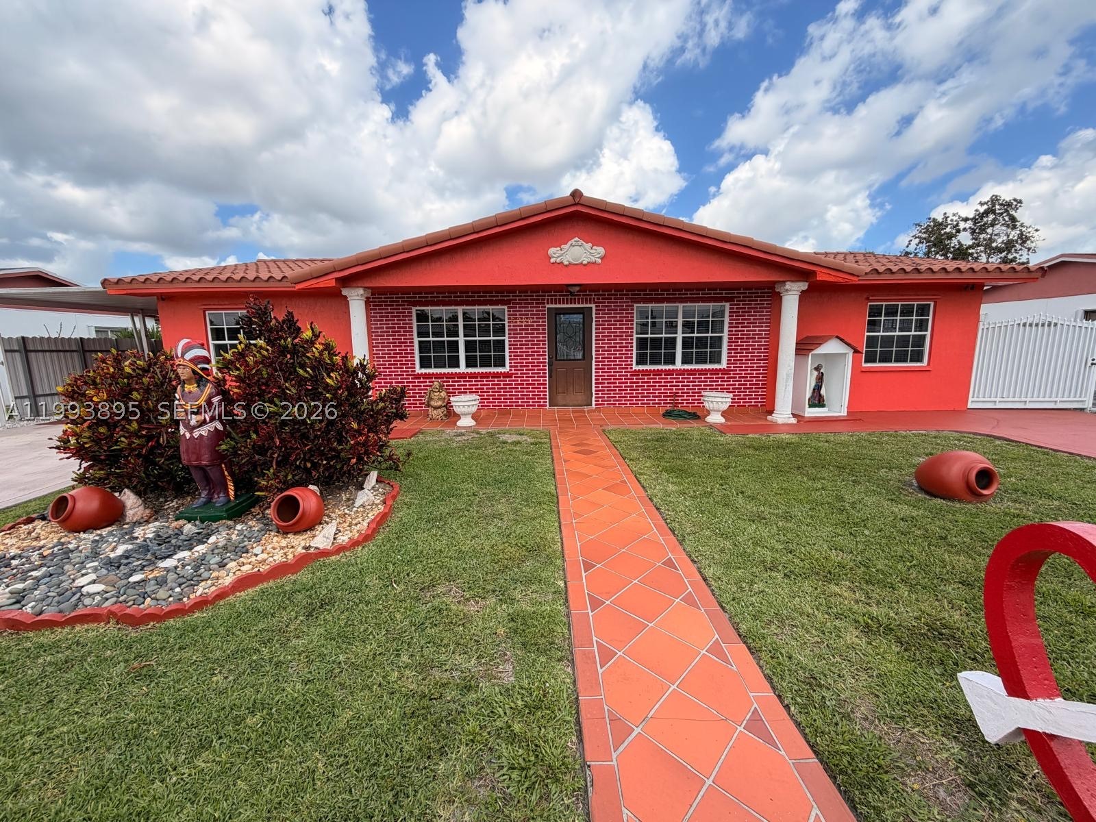 Miami Gardens photo 4