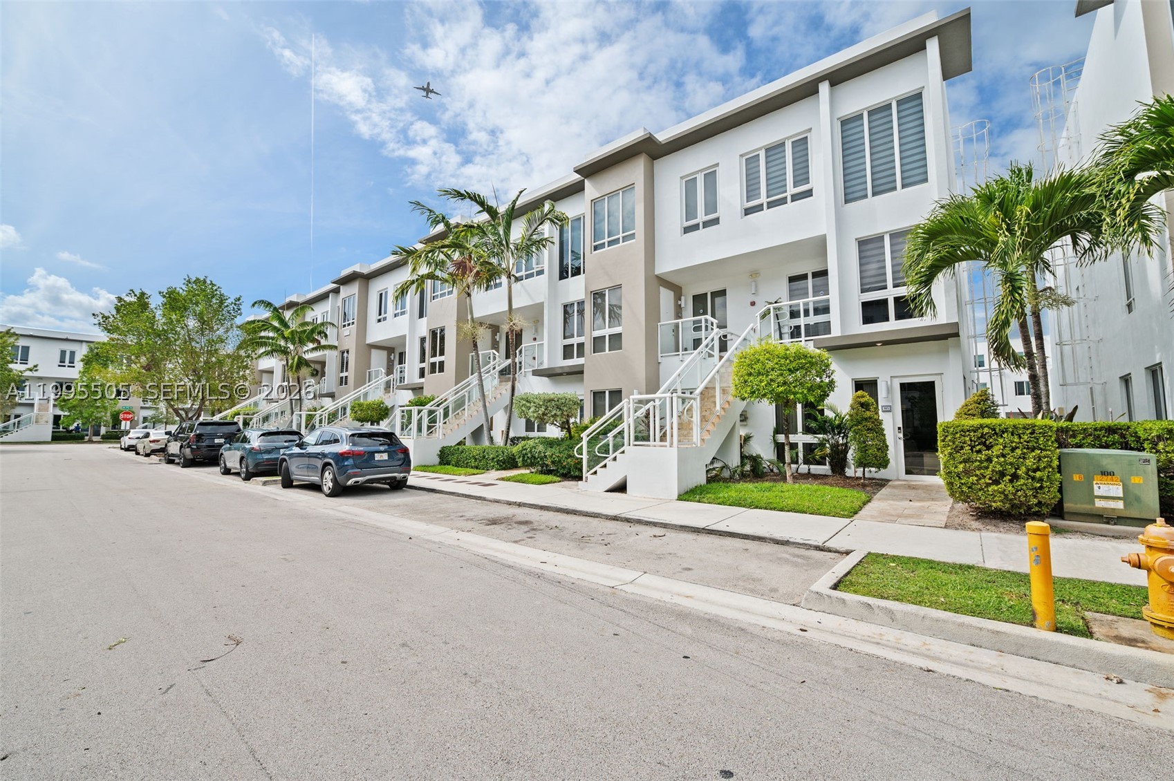 Doral photo 2