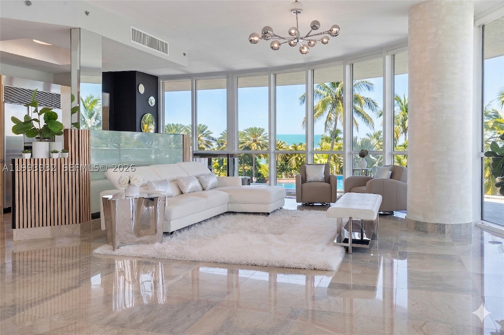 Miami Beach photo 2