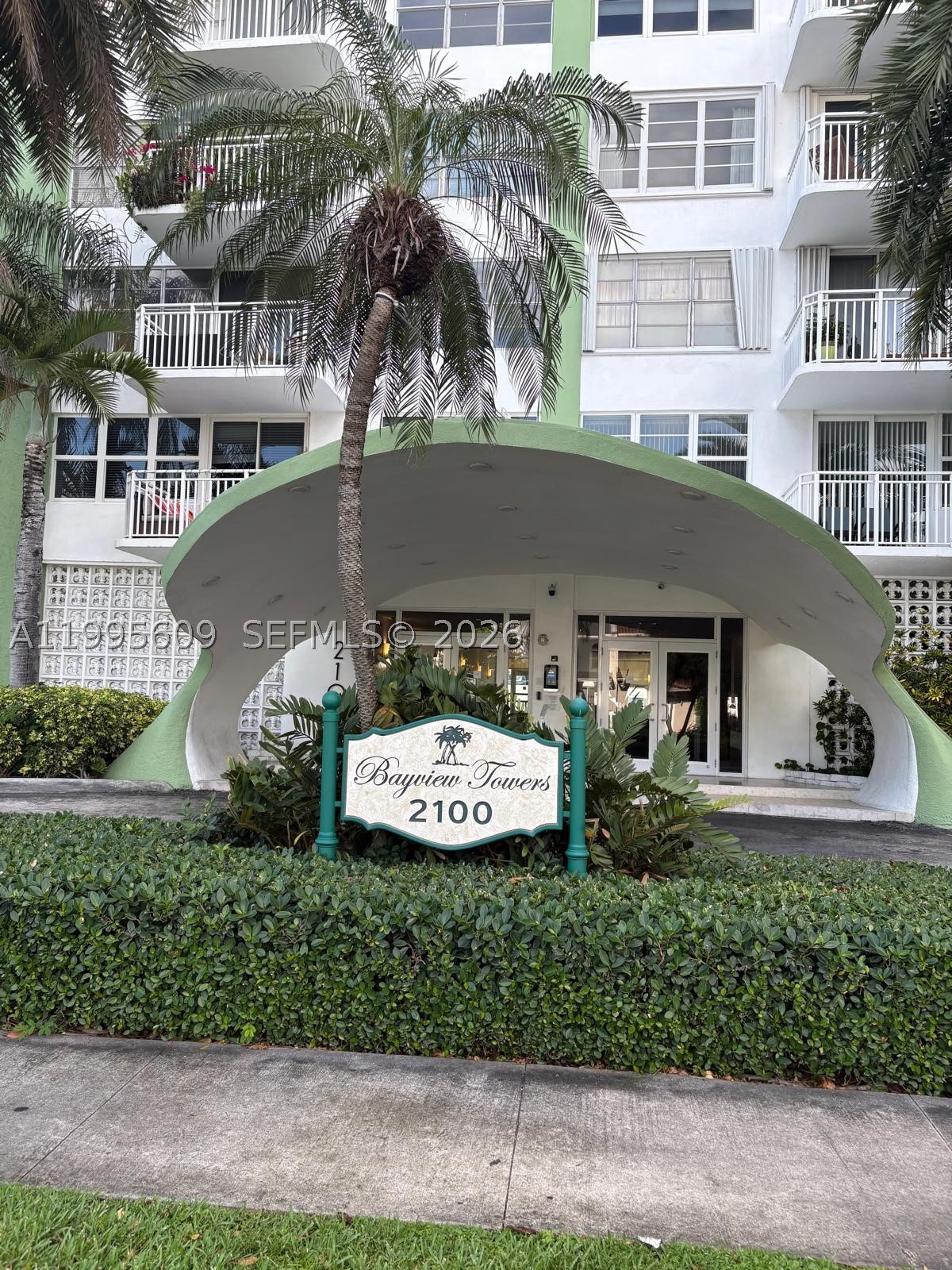 North Miami photo 2