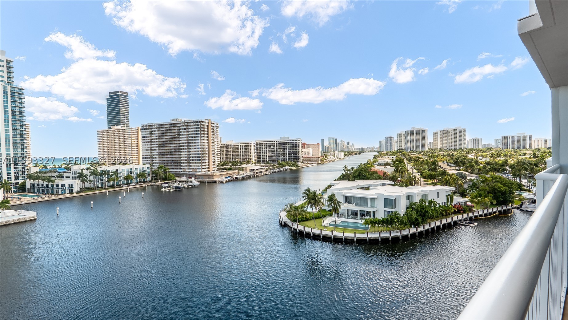Hallandale Beach photo 4