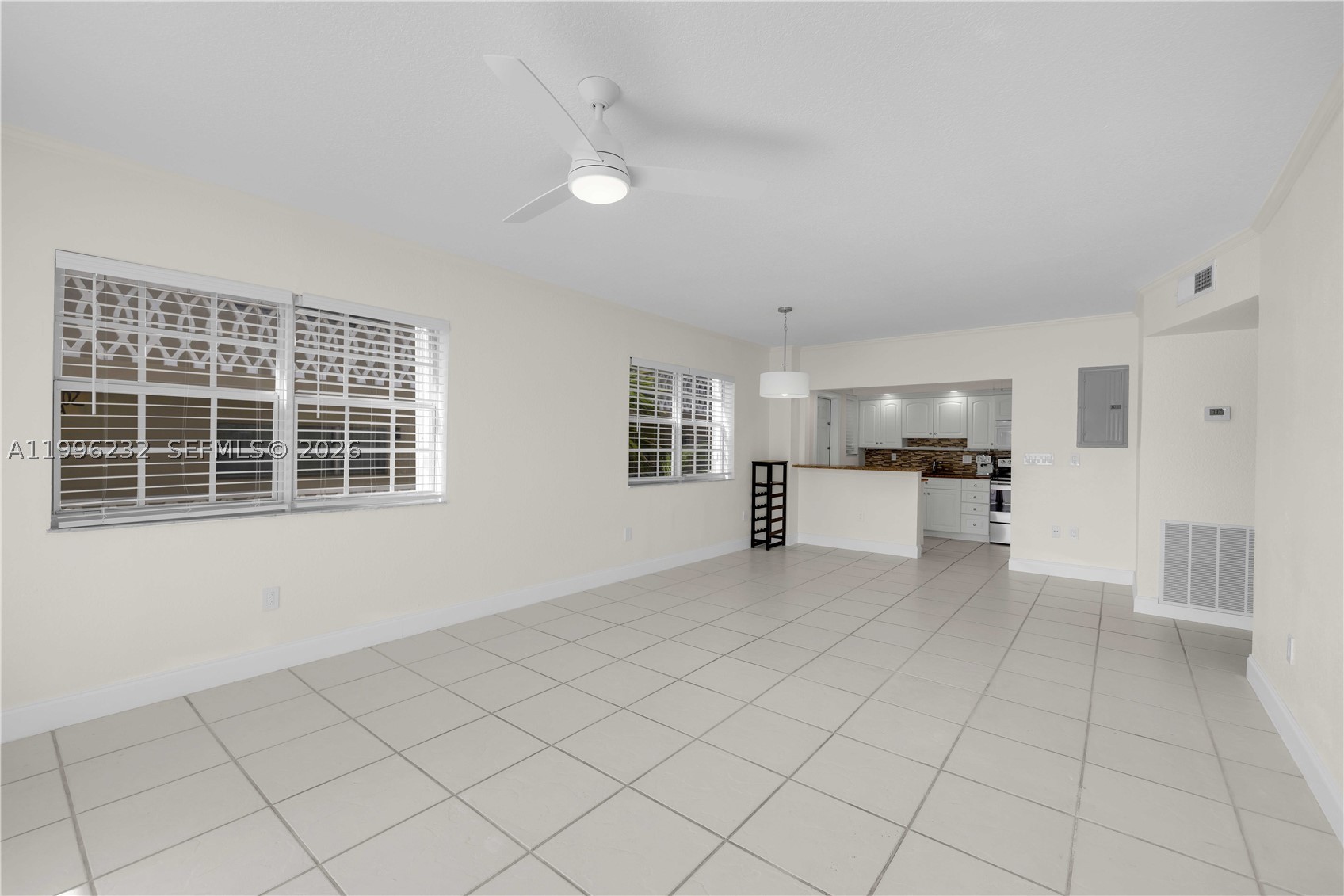 Hallandale Beach photo 4