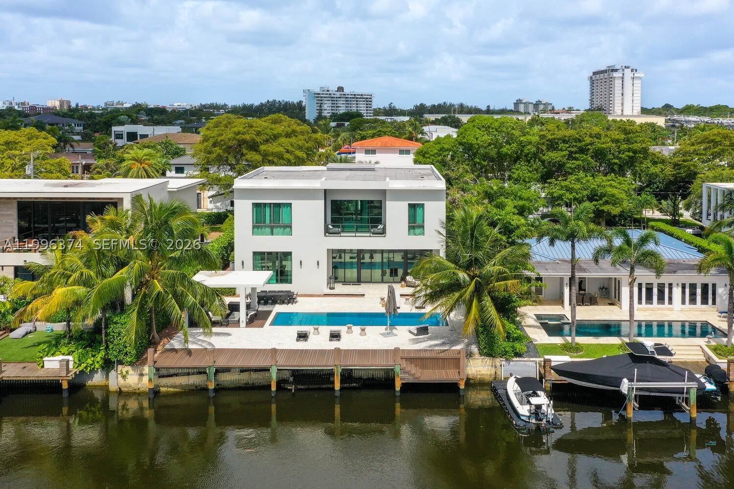 North Miami photo 1