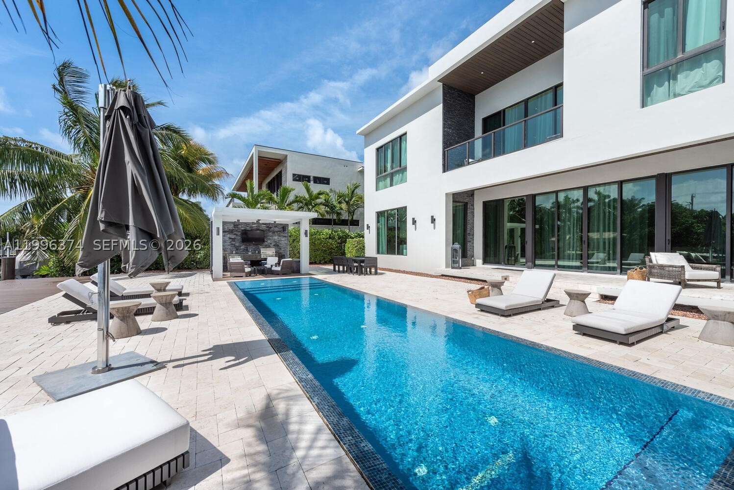 North Miami photo 5