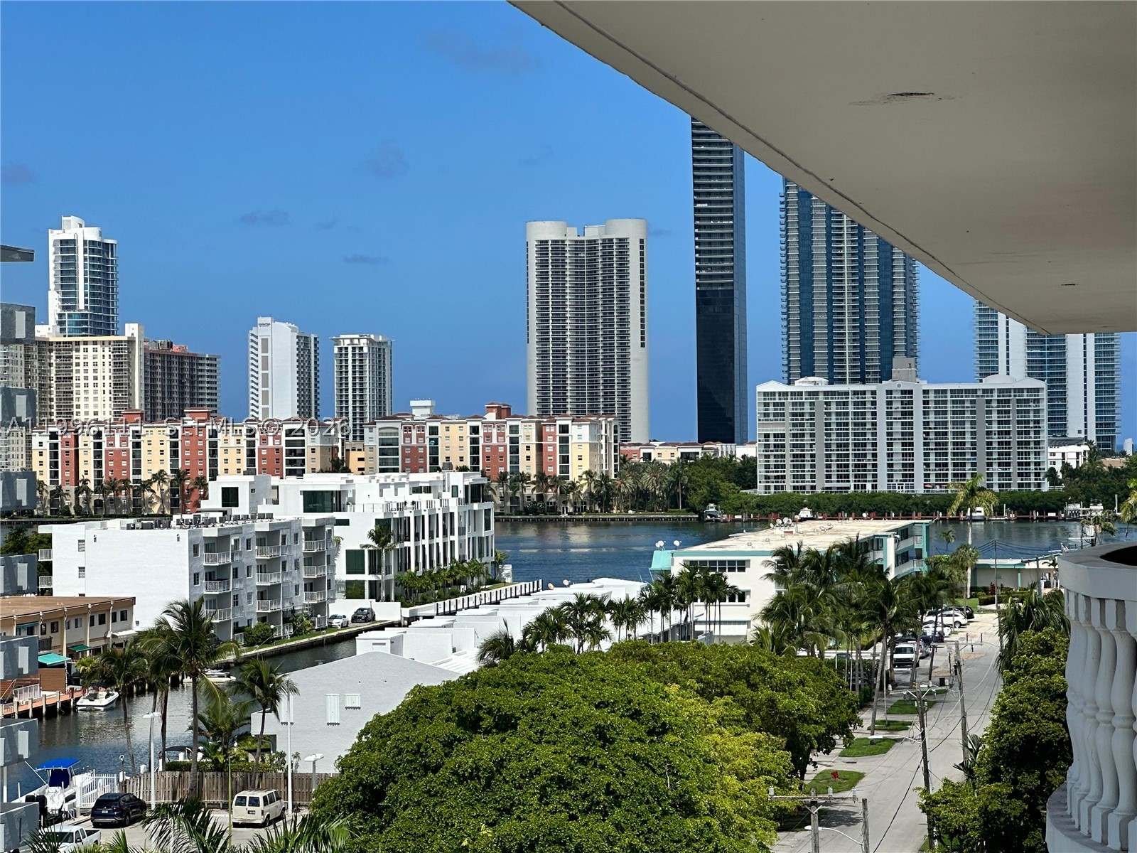North Miami Beach photo 1