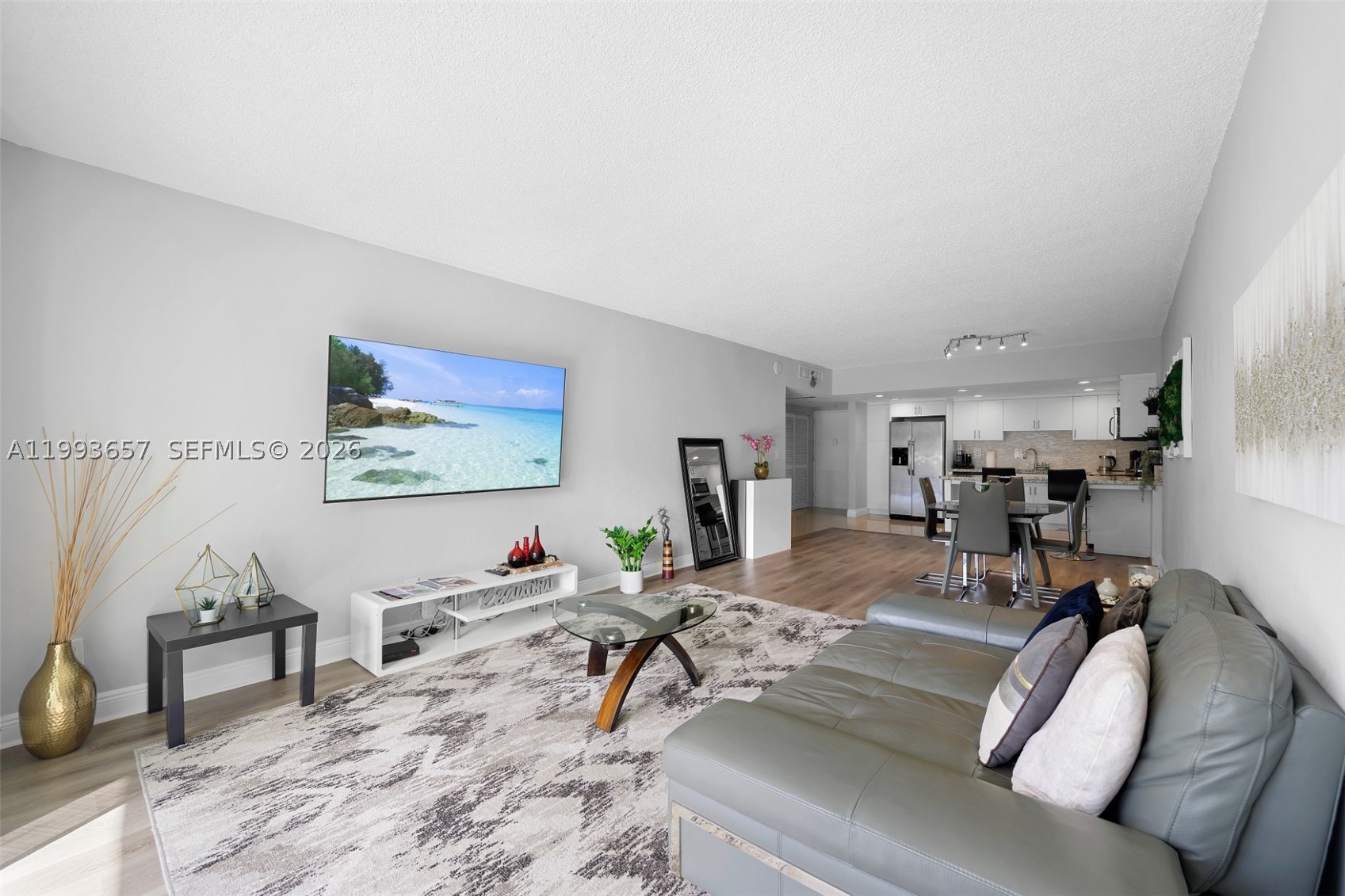 Sunny Isles Beach photo 1